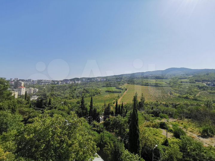 Дом 140 м² на участке 2 сот.