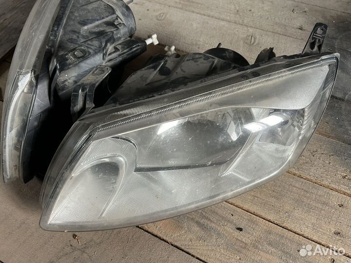 Передняя лев.фара лада Гранта