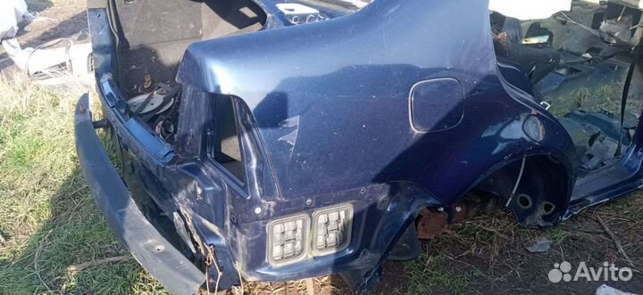 Крыло заднее правое jetta 98-05