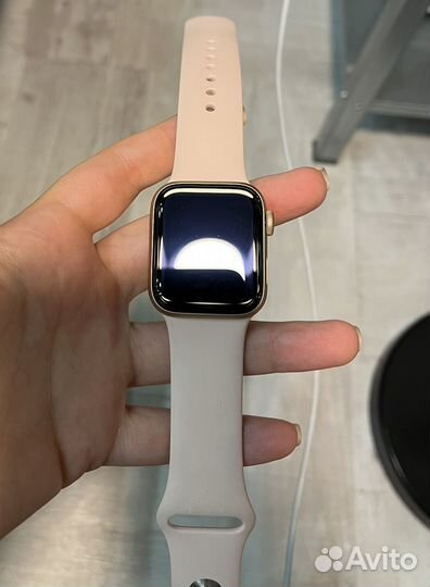 Часы apple watch SE 40mm