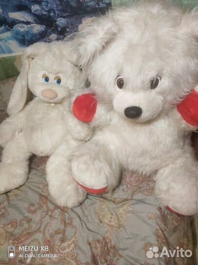 Плюшевый медведь и заяц