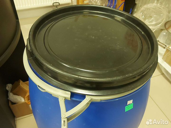 Бочка пластиковая 170-180 литров