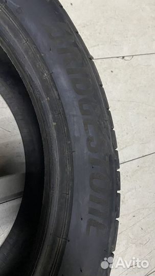 Bridgestone Alenza 001 265/45 R21