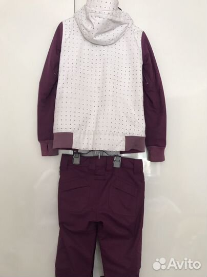 Женский зимний костюм DC размер 44