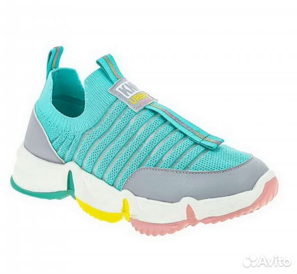 Кроссовки новые 36