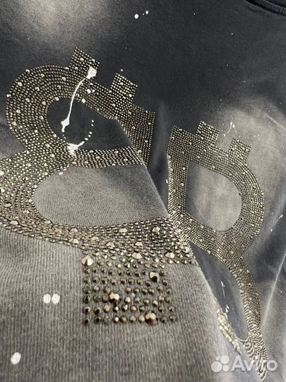 Футболка Balenciaga со стразами