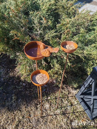 Кормушки/поилки (садовый декор из металла)