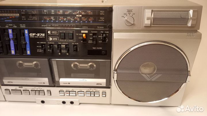 Sharp GF-575ZB встроен bluetooth