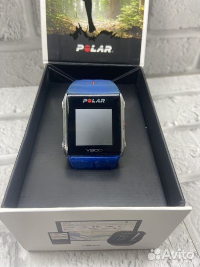 Умные часы Polar V800