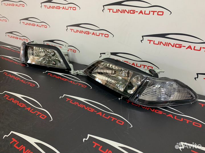 Фара Правая+Левая Toyota Carina (T210) 1998-2001 год (комплект)