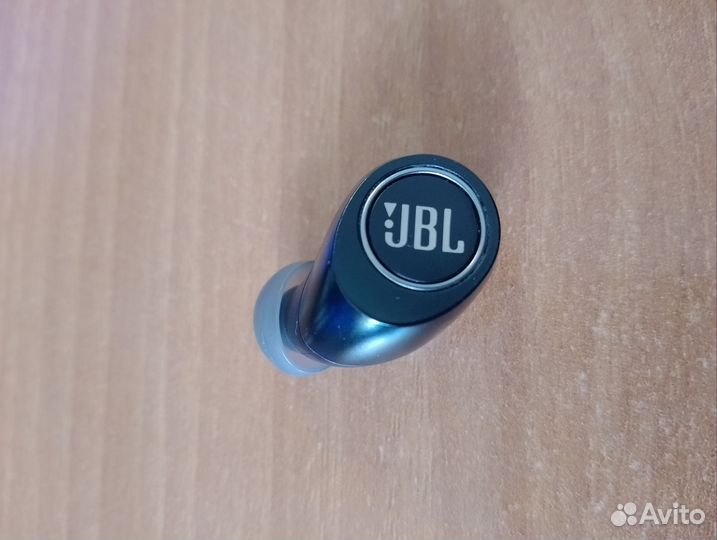 Наушники JBL Free x black