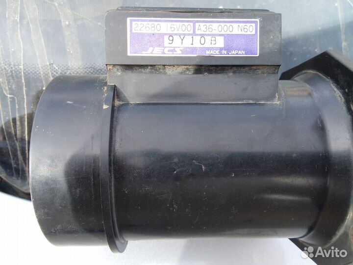 Датчик массового расхода воздуха Ниссан maxima 3.0