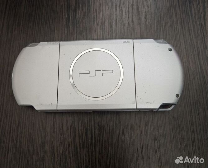 Sony PSP 3004 silver 64Gb