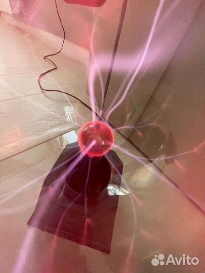 Электрический плазменный шар Тесла