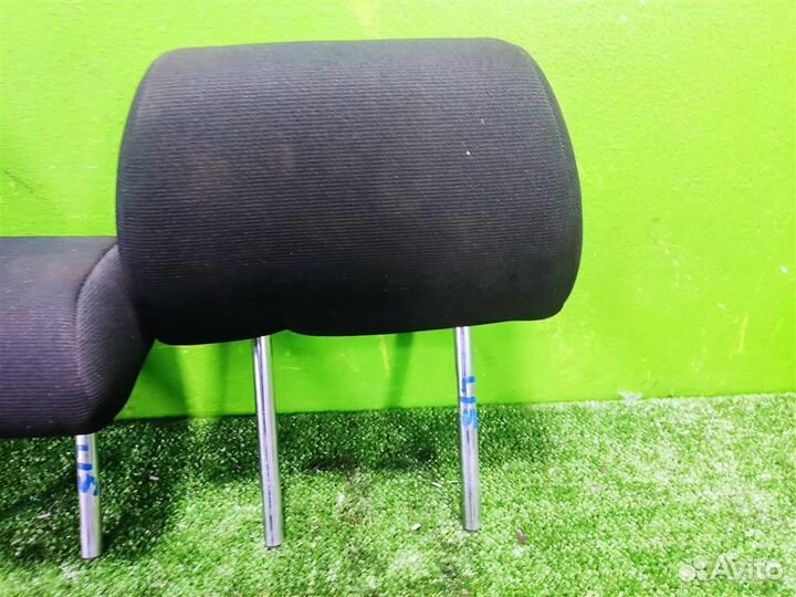 Подголовники задние Mazda 3 (BK) 2008