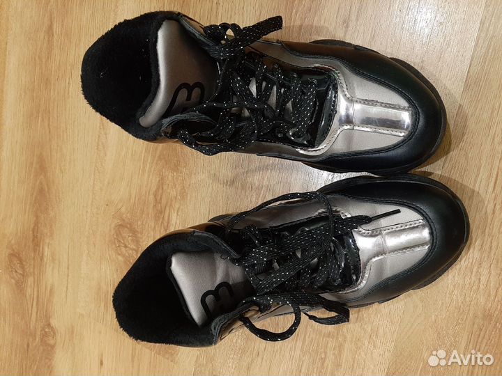 Кроссовки,ботинки