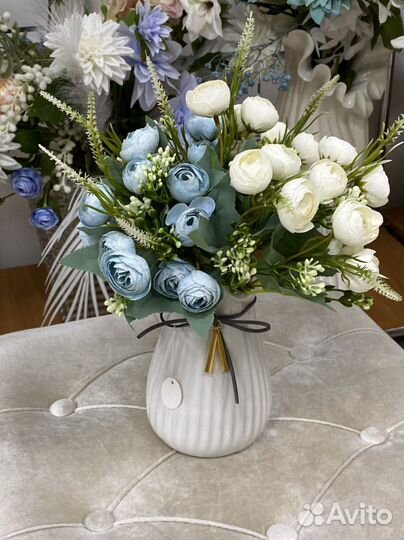 Пионы и гипсофилы