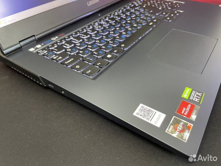 Lenovo Legion 17.3 RTX3070/32Gb/1Tb