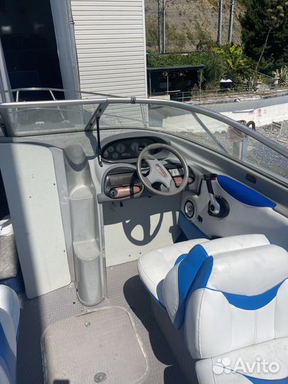 Продам катер Bayliner