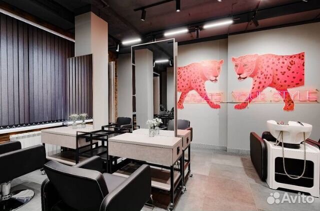 Администратор салона красоты