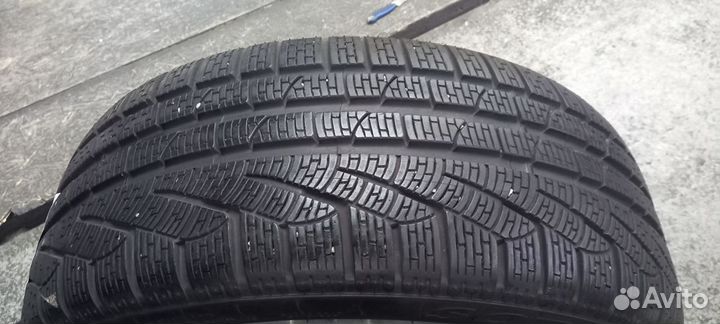 Pirelli Winter Sottozero Serie II 245/40 R20 99V
