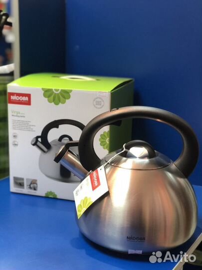 Чайник Nadoba 2,8 л со свистком