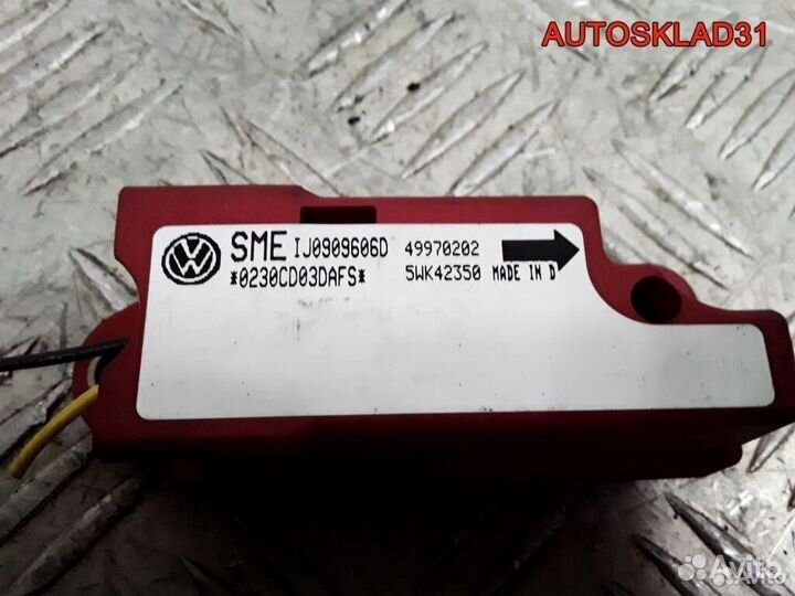Датчик AIR BAG Volkswagen Golf 4 1J0909606D