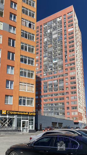 Продам торговое помещение, 332 м²