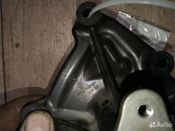 Помпа Peugeot 3008