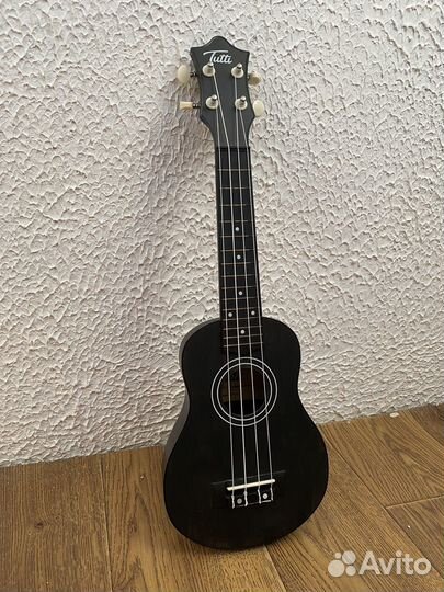 Укулеле Tutti
