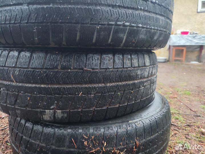 Bridgestone Blizzak 6 175/65 R14 82