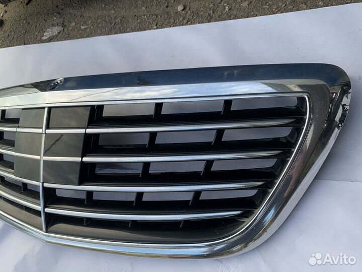 Pешётка радиатoрa Меrcеdеs-Веnz S-Кlаsse W222