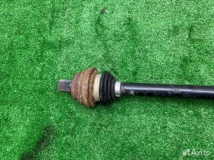 Привод (полуось) задний левый Skoda Octavia Scout