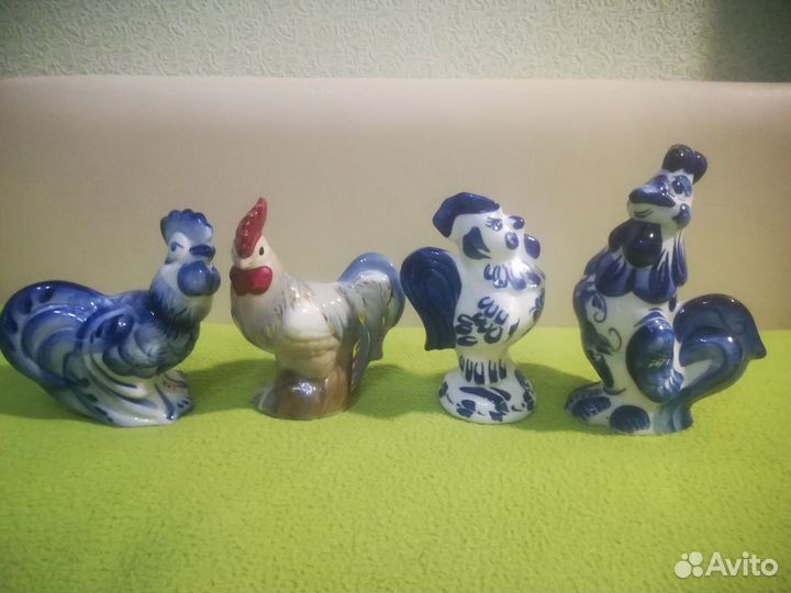 Фарфоровые и гжелевые петушки и курочки СССР