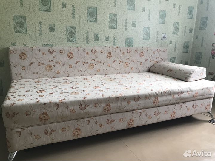 Продаю диван