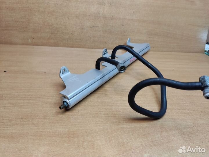 Топливная рампа, Volvo 960