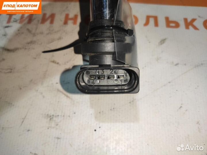 Катушка зажигания Volkswagen Golf 6 2011 036905715