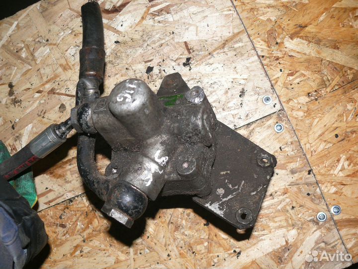 Насос гур Audi A-80 B-4 1993