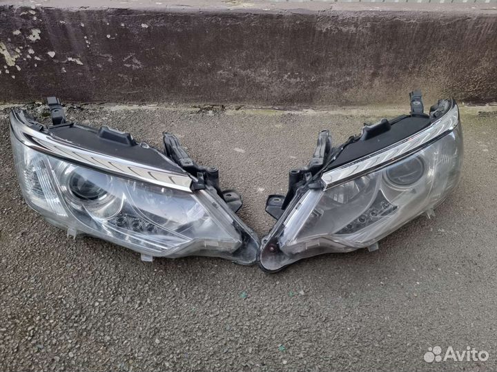 Оригинальные фары на toyota camry 55 кузов