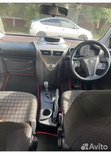 Toyota iQ 1.0 CVT, 2009, 144 900 км