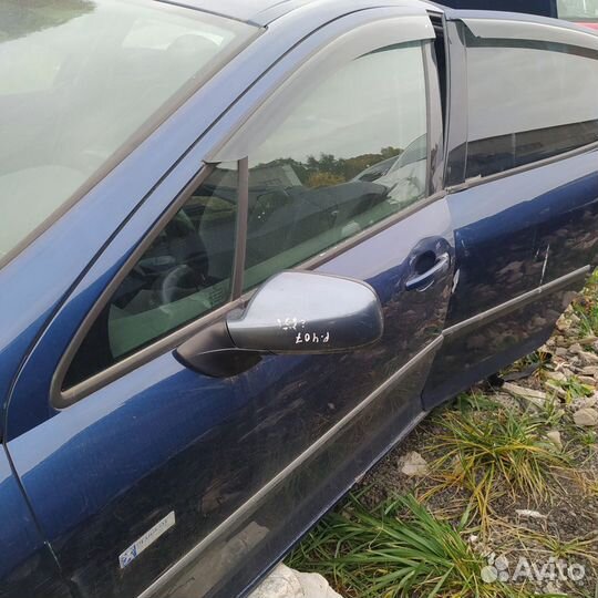 Боковое левое зеркало пежо 407 синие