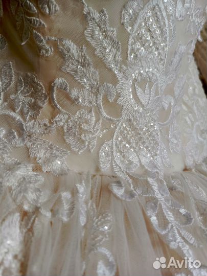Свадебное платье 42 44 пышное