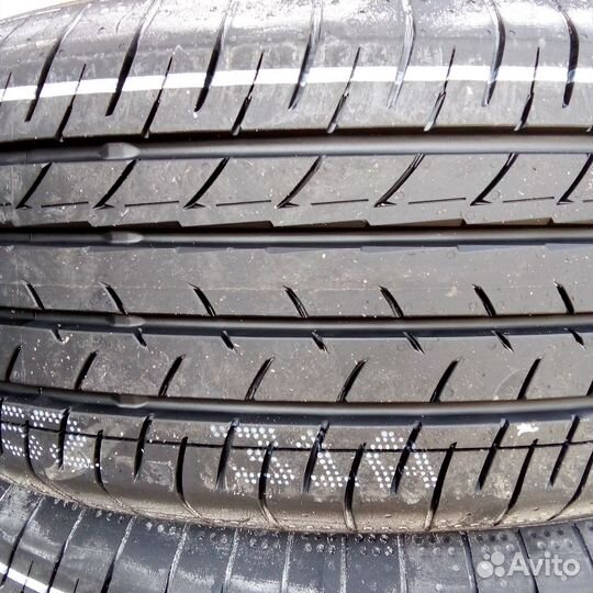 Yokohama BluEarth-GT AE-51 215/60 R16