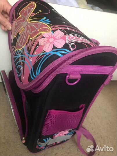 Школьный рюкзак с ортопедической спинкой