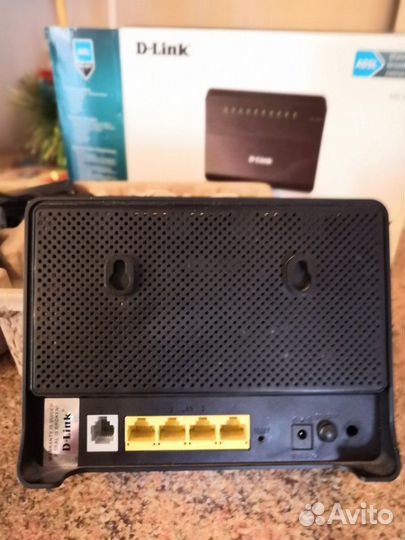 Роутер D-Link DSL-2650U