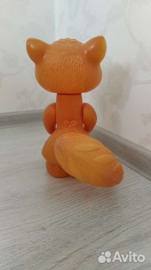Игрушка лиса пластик СССР