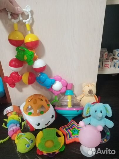 Игрушки погремушки