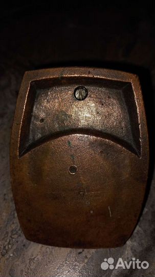 Пепельница металлическая