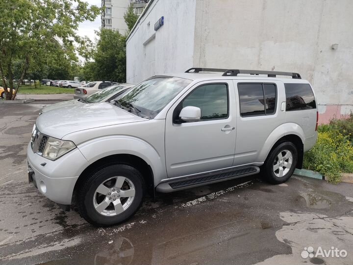 Nissan Pathfinder 2.5 AT, 2008, 235 000 км