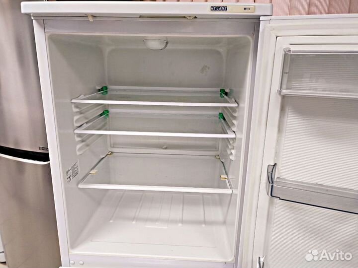 Холодильник (высота 140см)